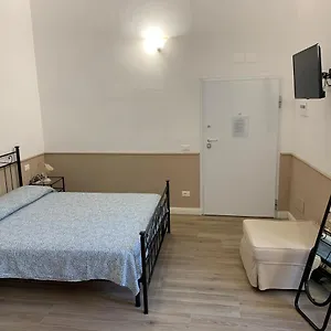 Pensión Domus L'aurea, La Spezia